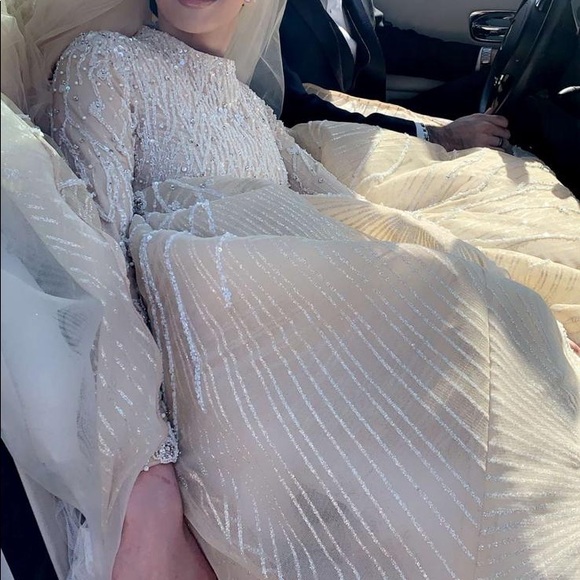 Wedding dress heavy embellished beaded long sleeve - Picture 8 of 13